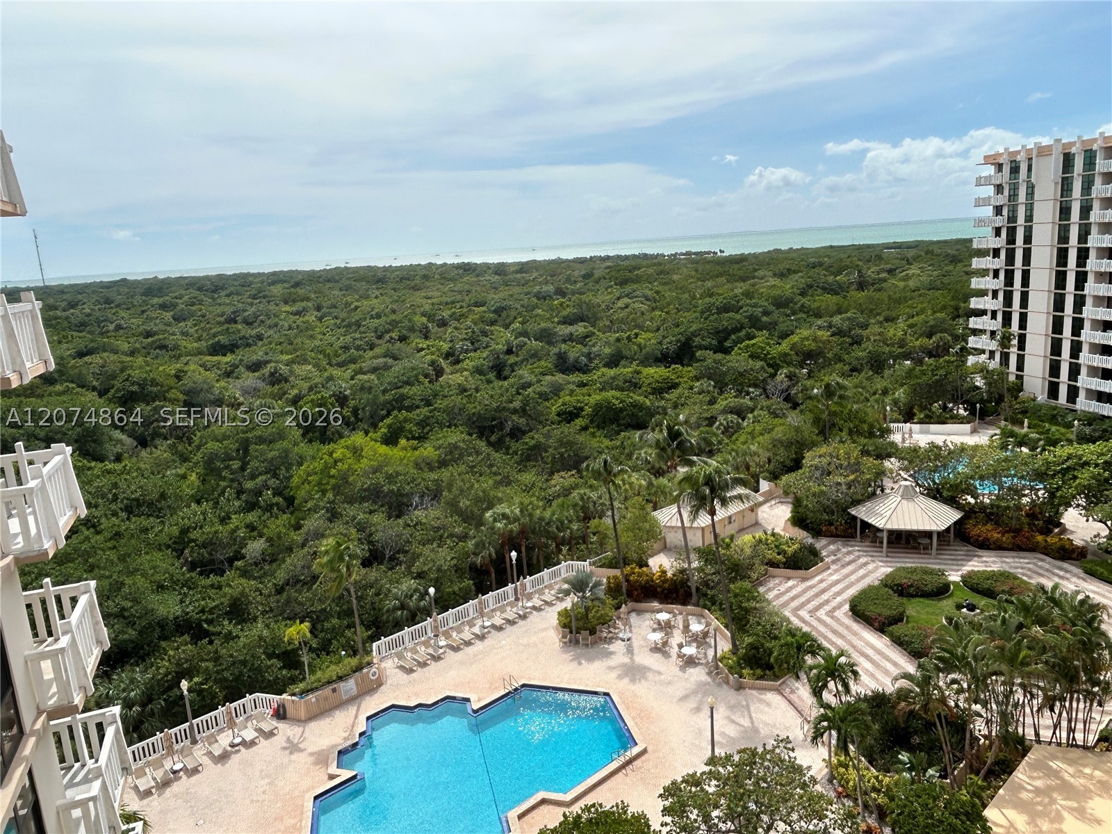 1111 CRANDON BL #B1003, Key Biscayne FL 33149
