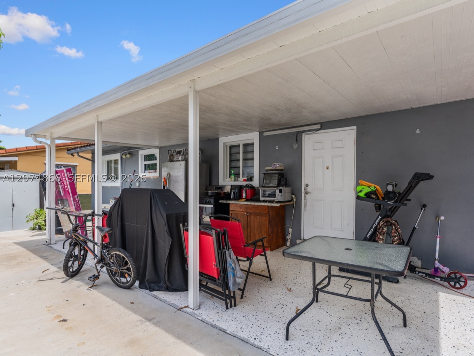740 NW 32nd Ct, Miami FL 33125