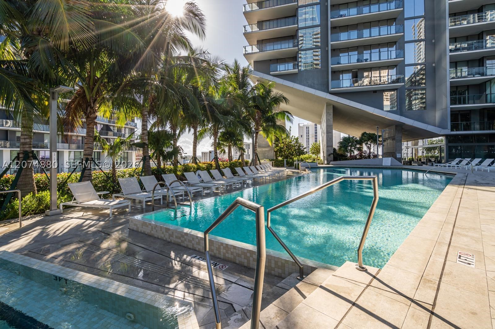 88 SW 7 #2112, Miami FL 33130