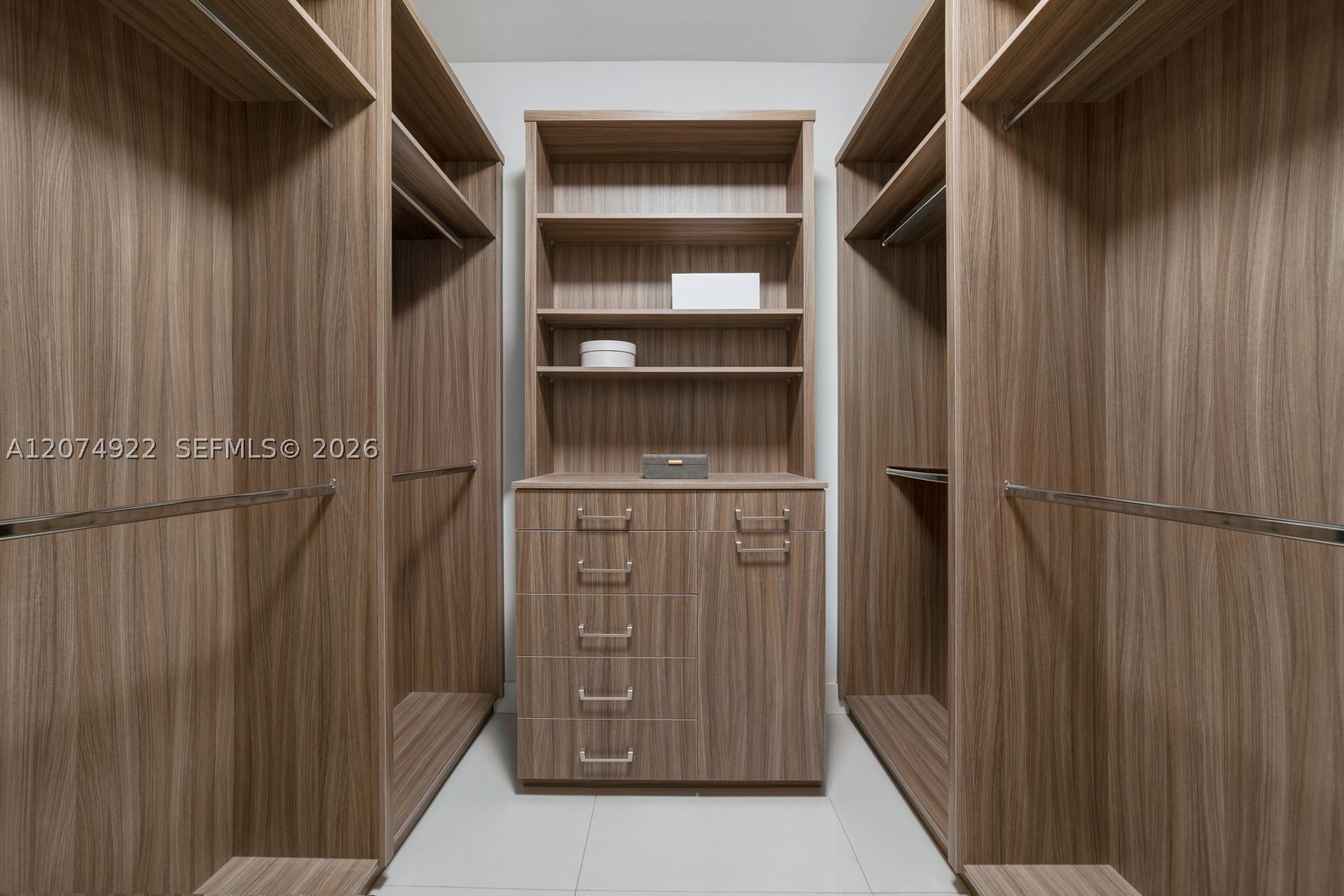 5959 Collins Ave #1606, Miami Beach FL 33140