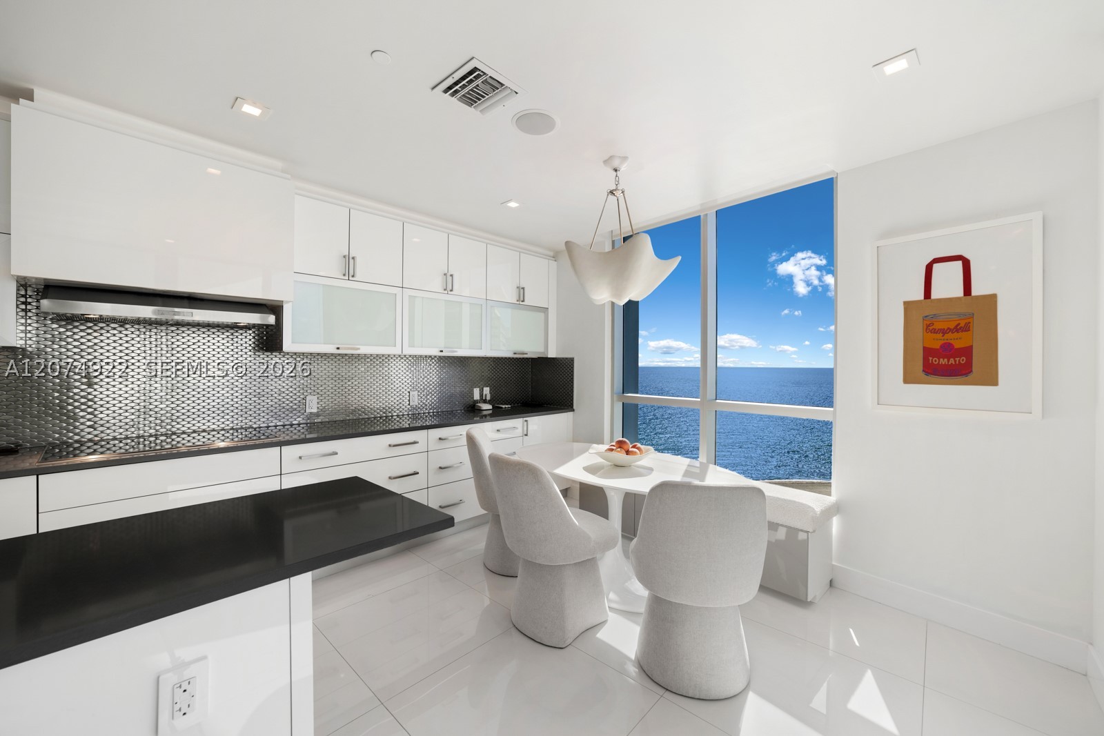 5959 Collins Ave #1606, Miami Beach FL 33140