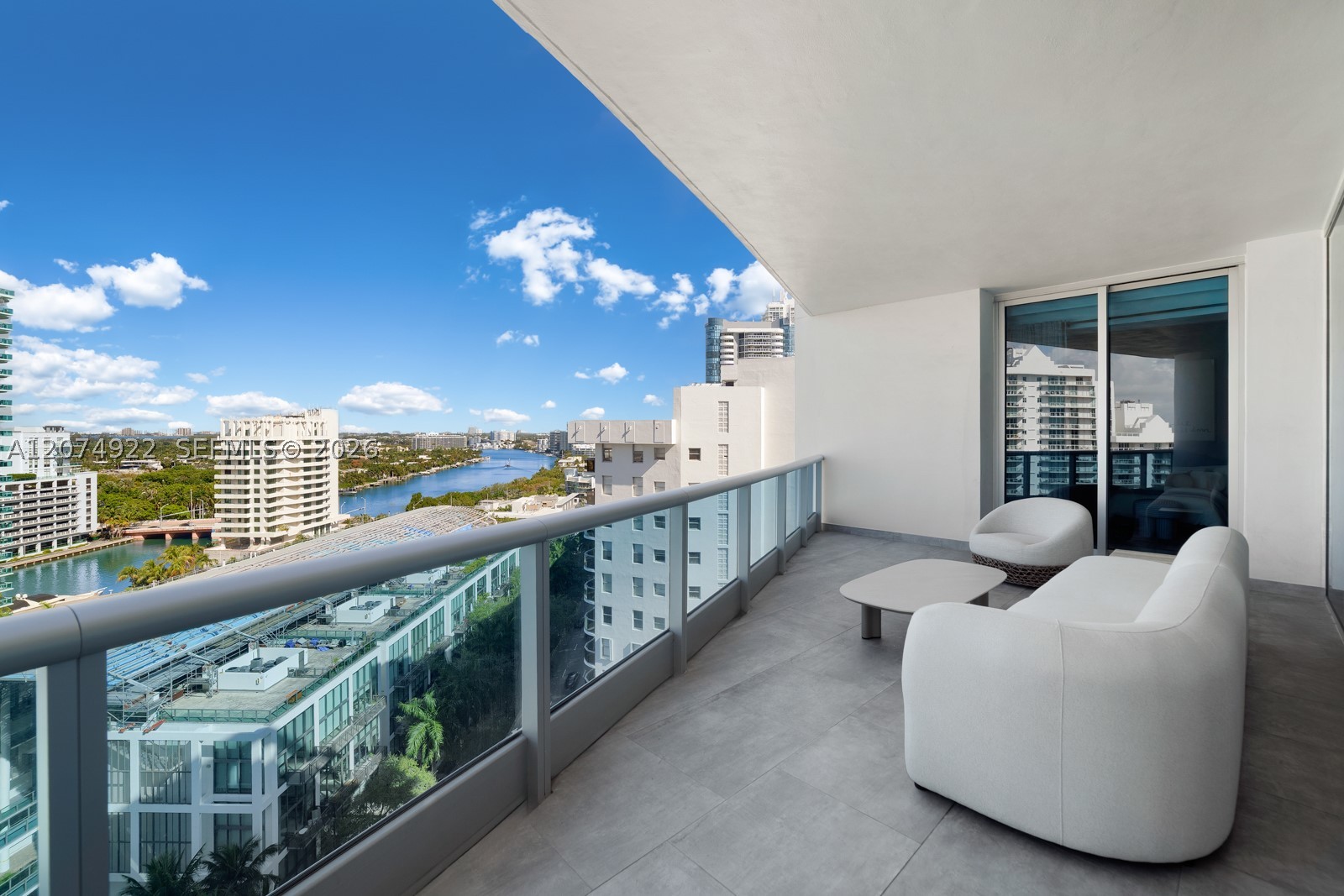 5959 Collins Ave #1606, Miami Beach FL 33140