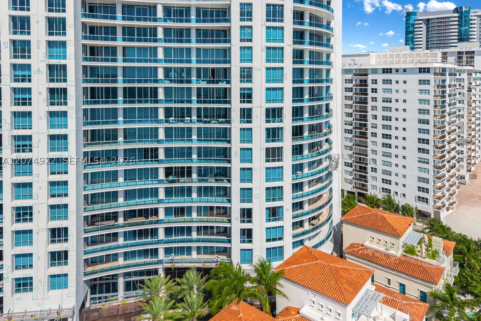 5959 Collins Ave #1606, Miami Beach FL 33140
