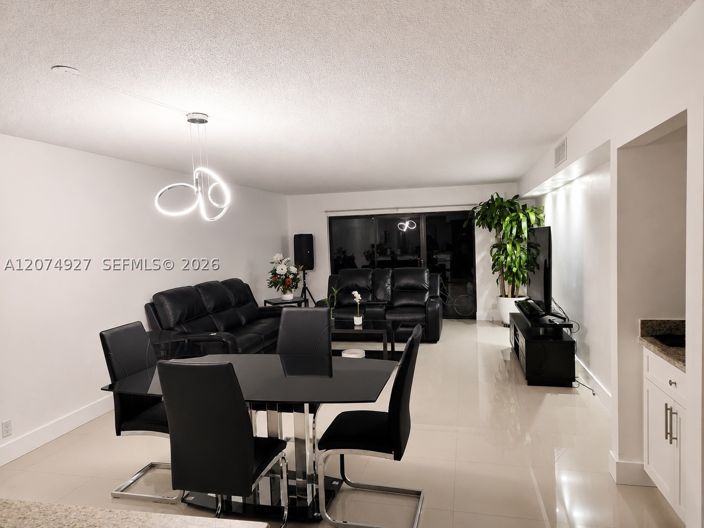 16511 Blatt Blvd #103, Weston FL 33326