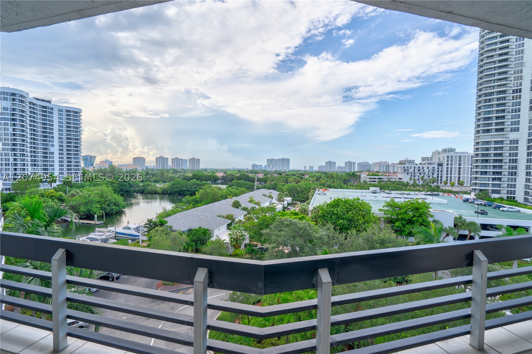3530 Mystic Pointe Dr #808, Aventura FL 33180