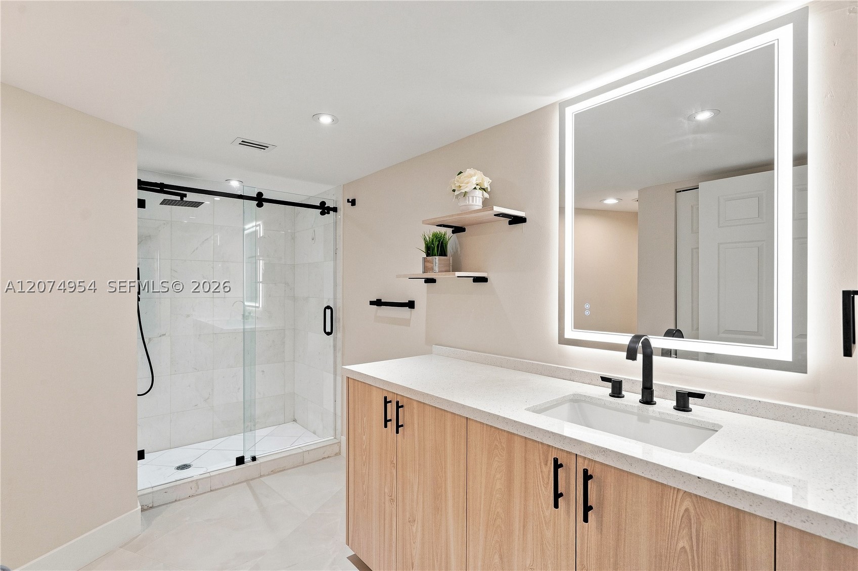 3530 Mystic Pointe Dr #808, Aventura FL 33180