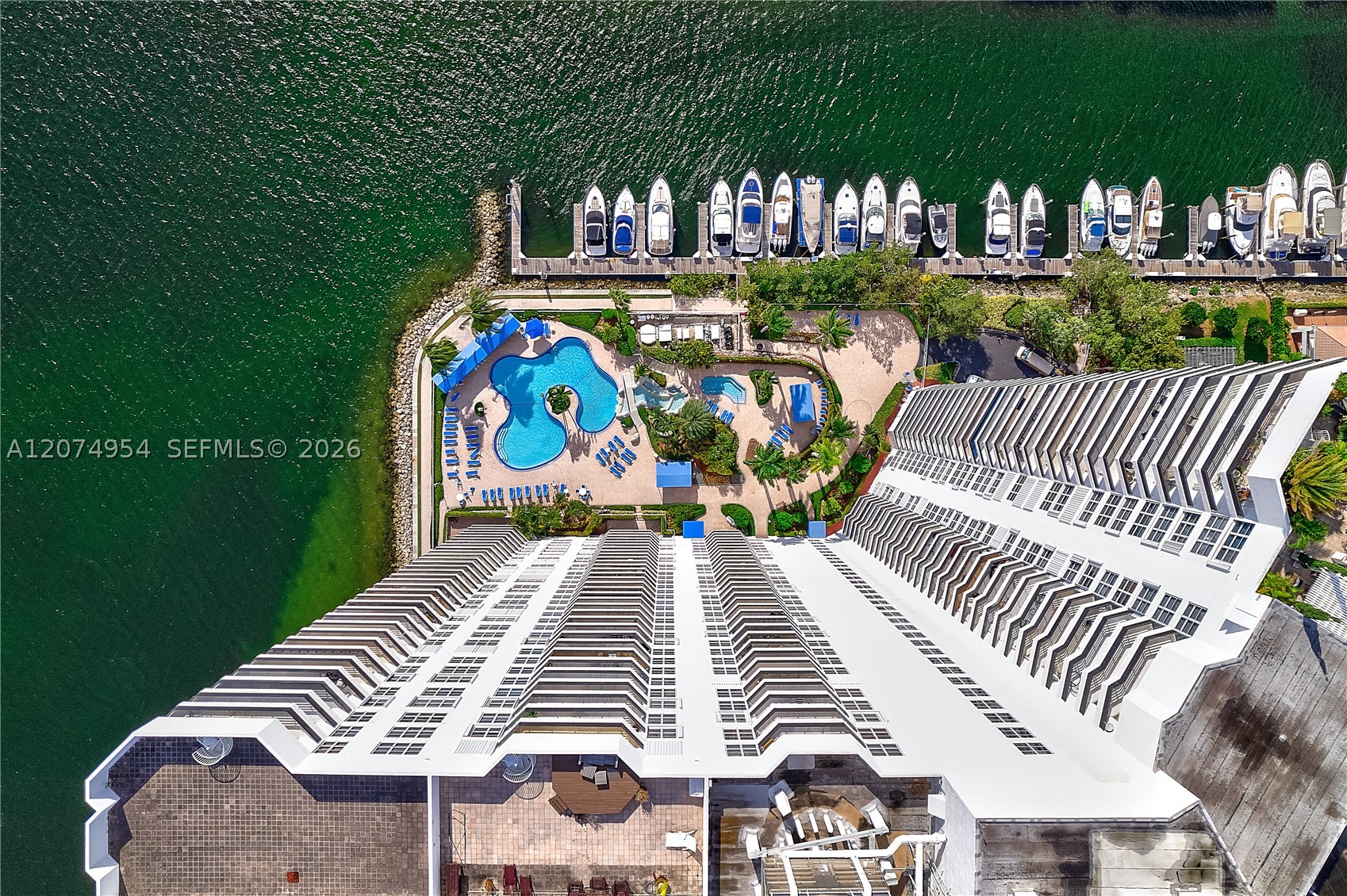 3530 Mystic Pointe Dr #808, Aventura FL 33180