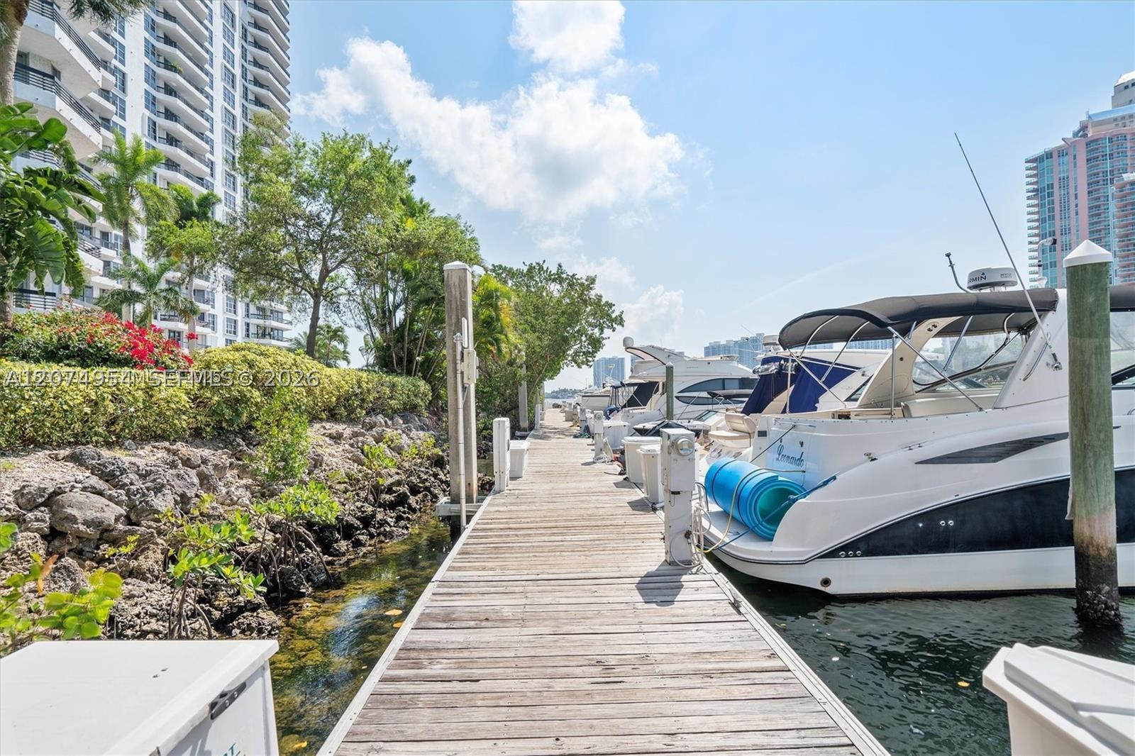 3530 Mystic Pointe Dr #808, Aventura FL 33180
