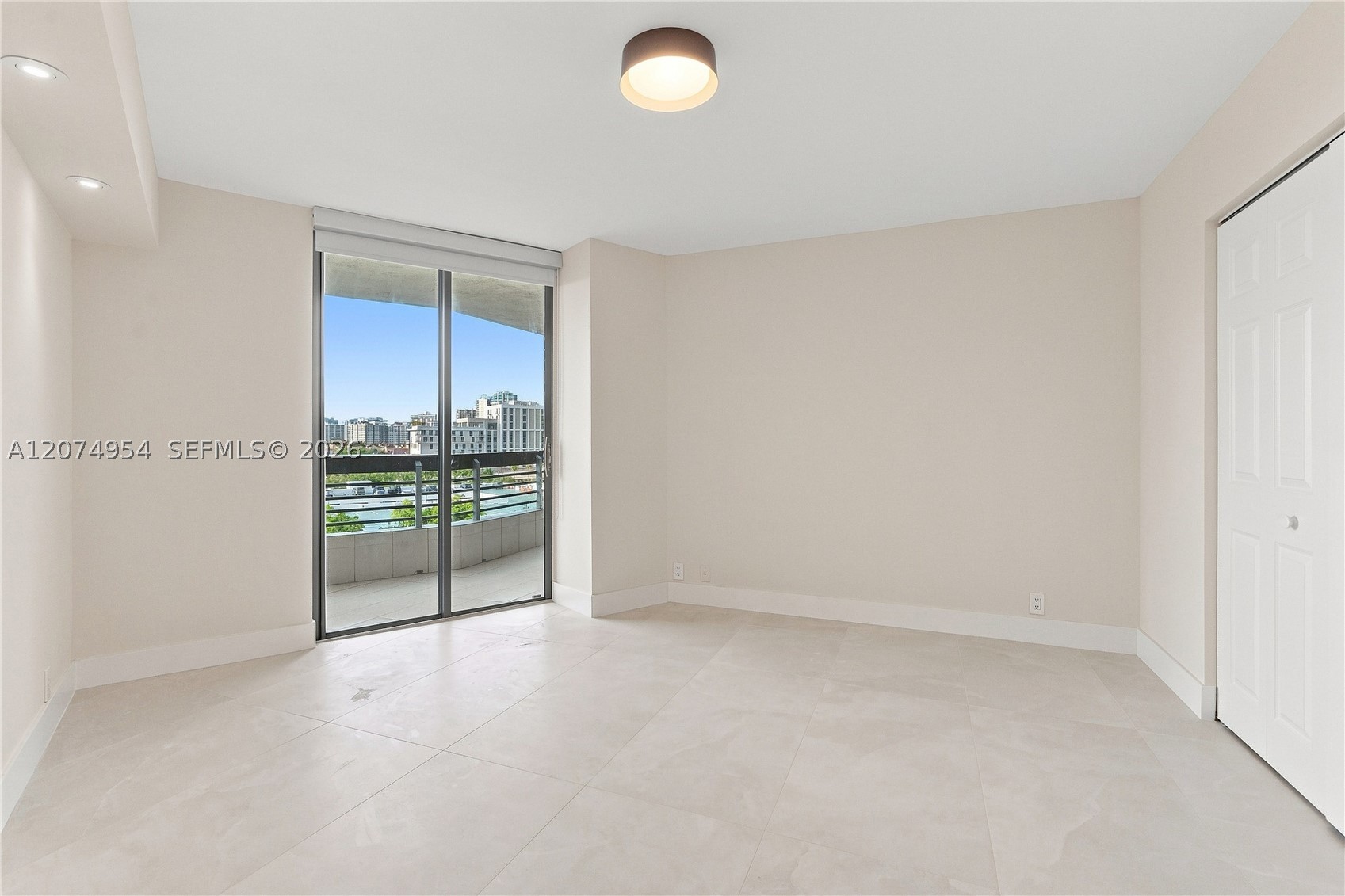 3530 Mystic Pointe Dr #808, Aventura FL 33180