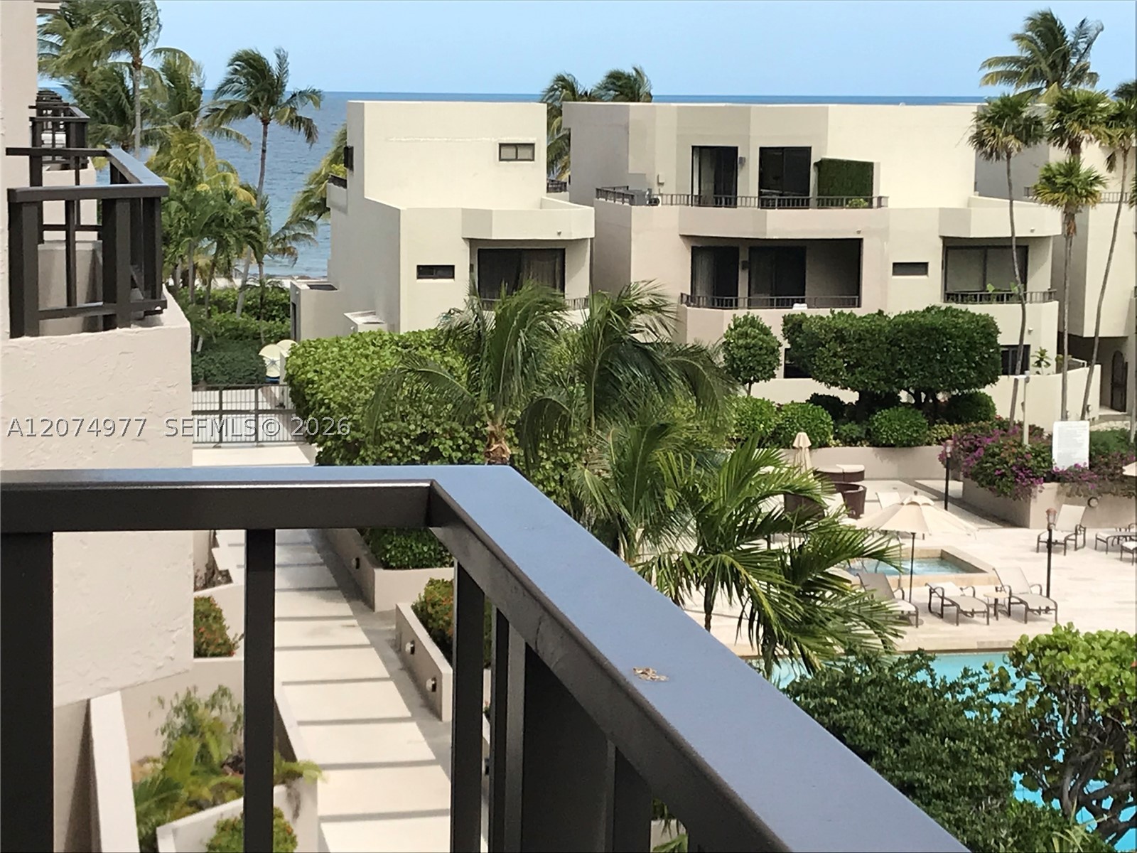 201 Crandon Blvd #431, Key Biscayne FL 33149