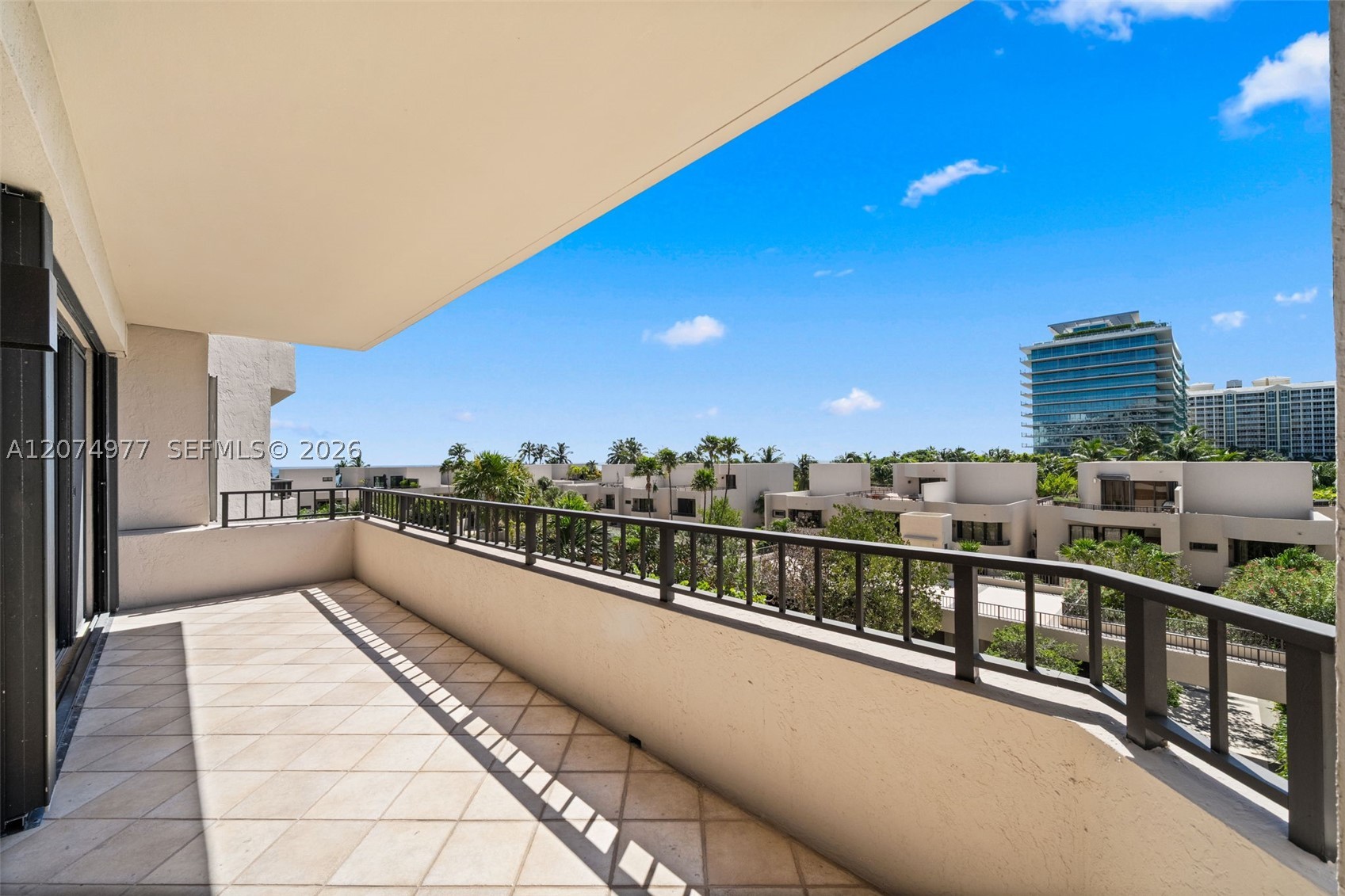 201 Crandon Blvd #431, Key Biscayne FL 33149