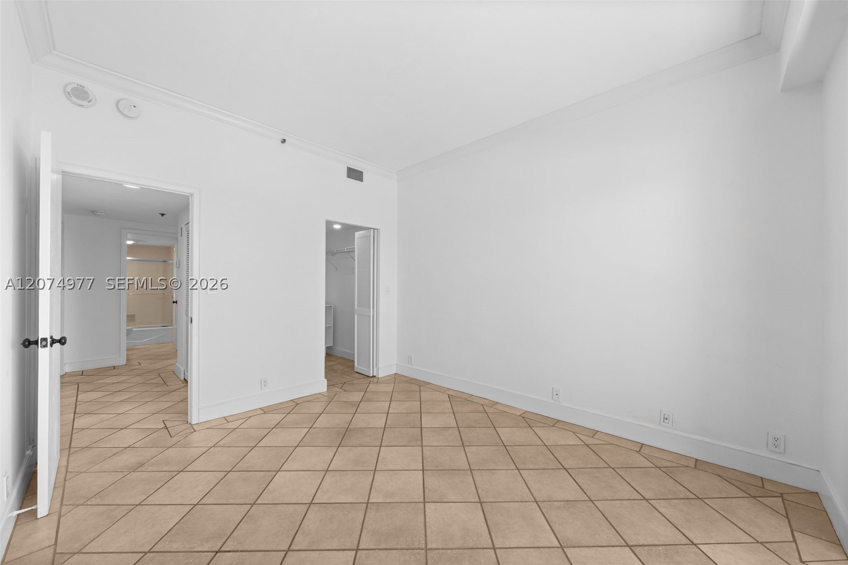 201 Crandon Blvd #431, Key Biscayne FL 33149