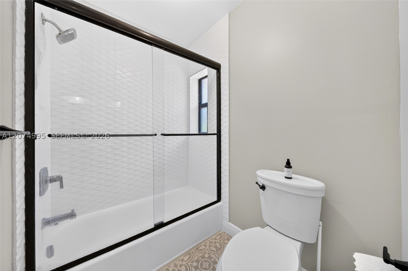 1043 Alfonso Ave, Coral Gables FL 33146