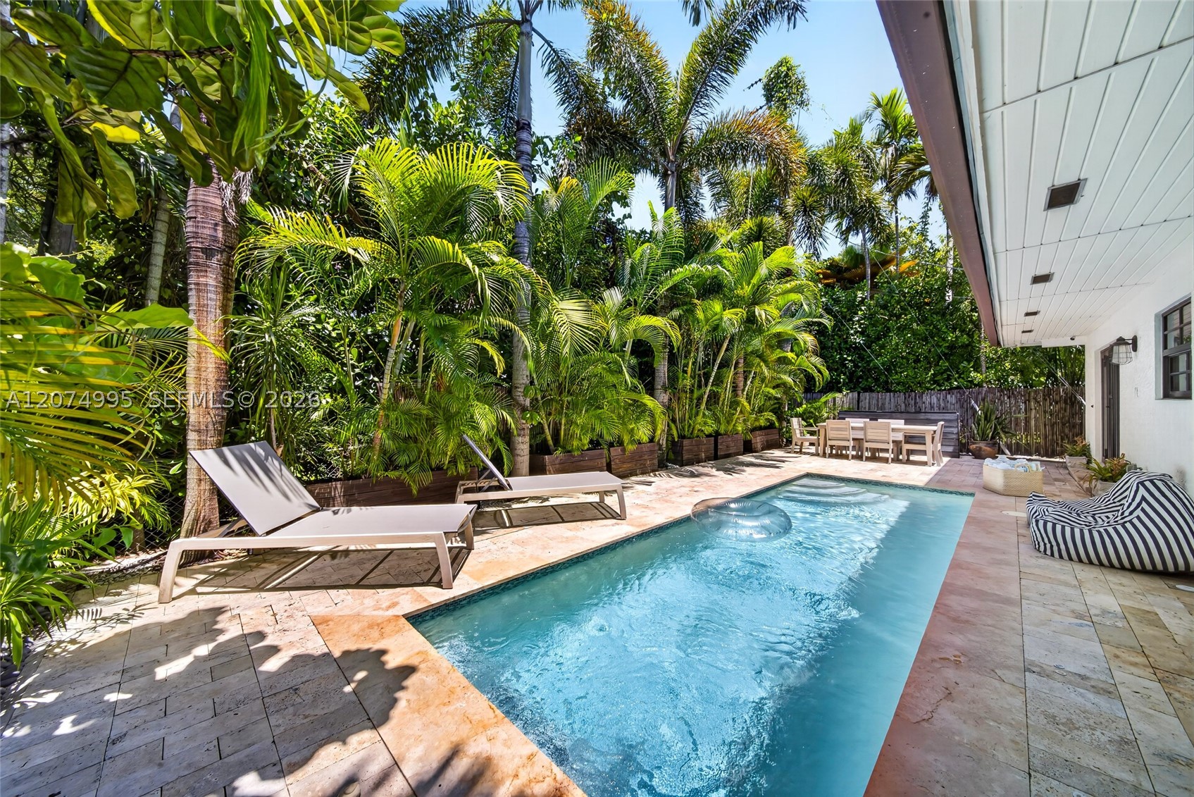 1043 Alfonso Ave, Coral Gables FL 33146