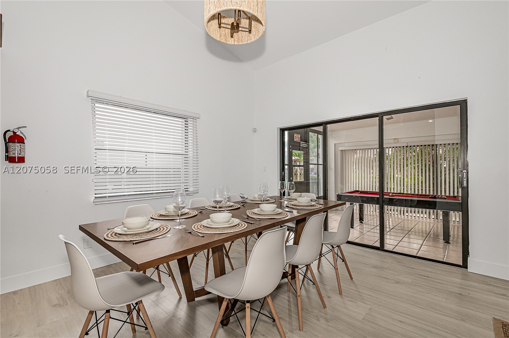 216 SE 9th St, Dania Beach FL 33004