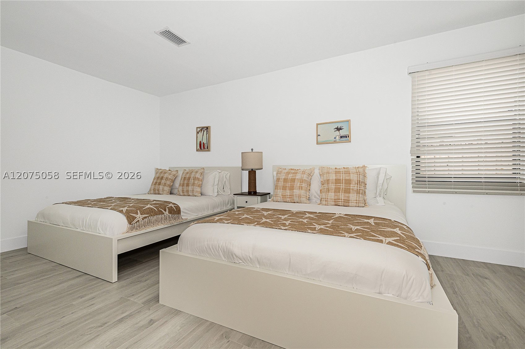 216 SE 9th St, Dania Beach FL 33004
