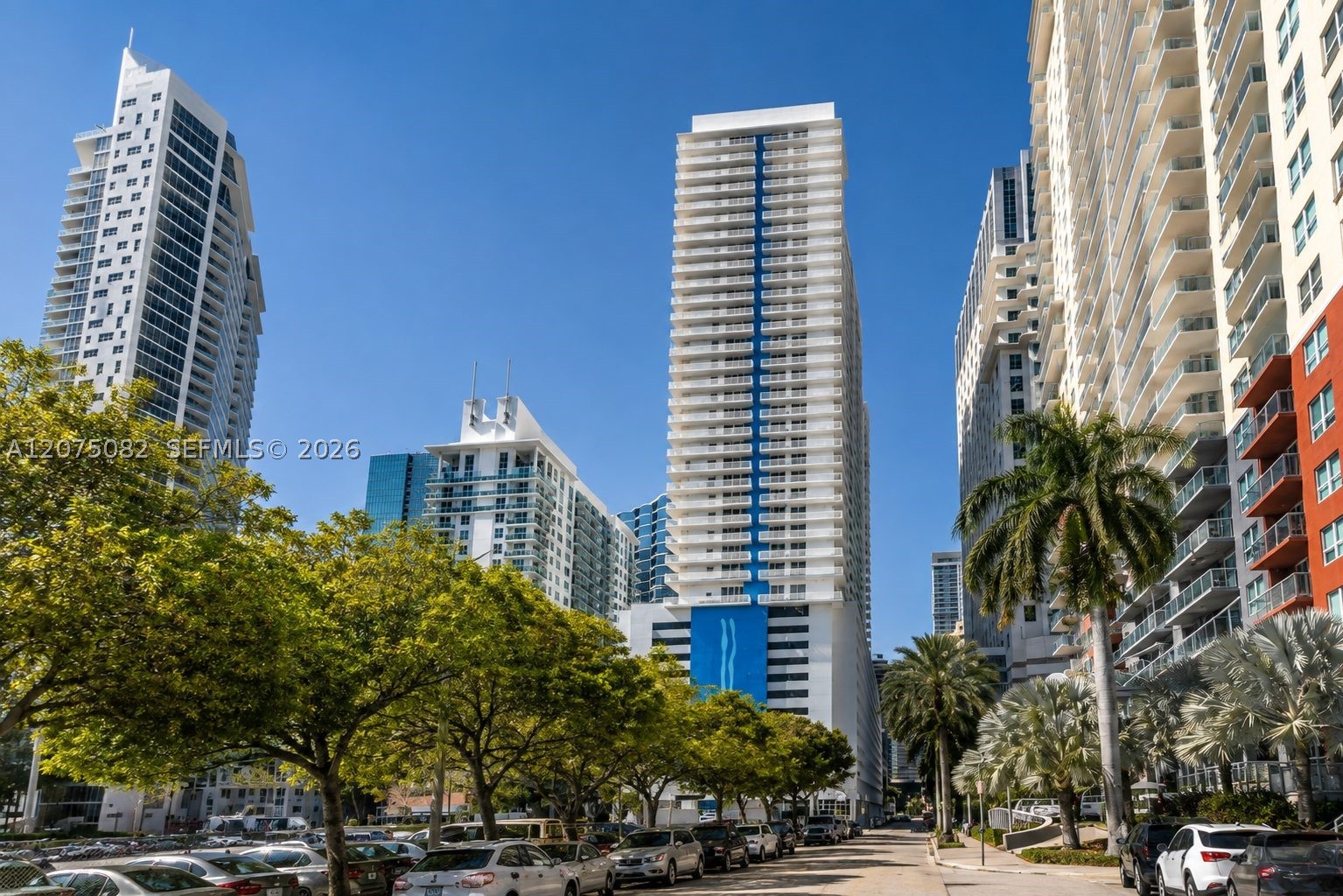 1200 Brickell Bay Dr #3207, Miami FL 33131