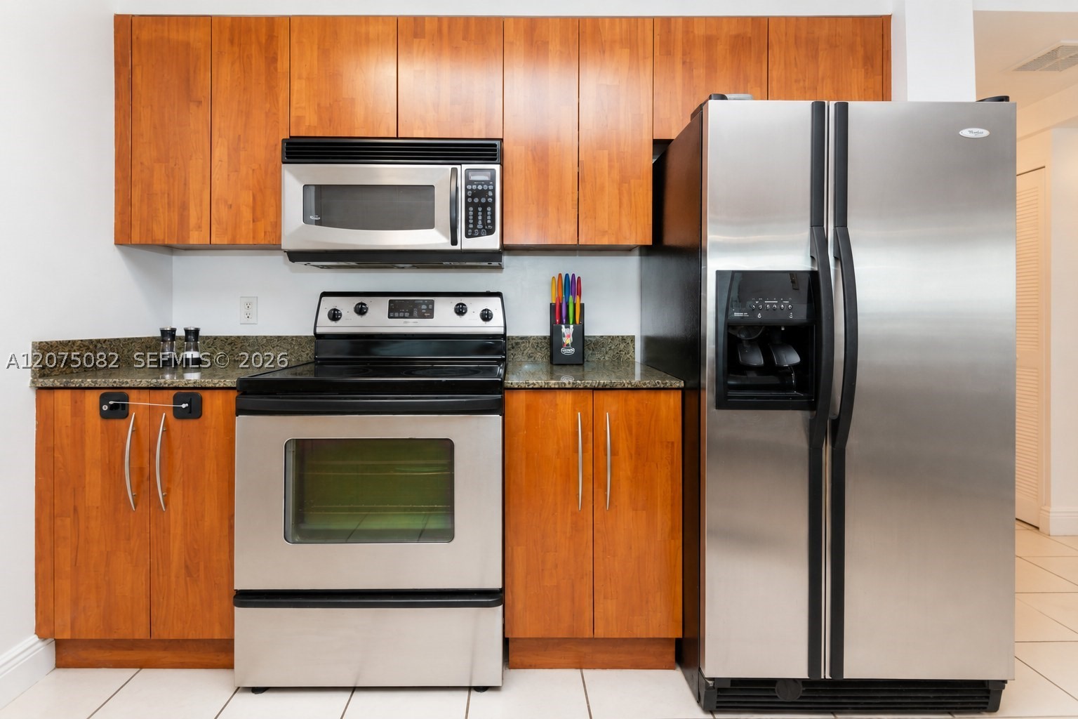 1200 Brickell Bay Dr #3207, Miami FL 33131