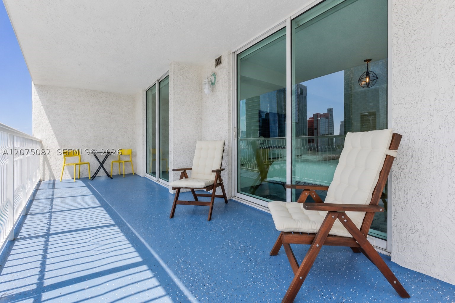 1200 Brickell Bay Dr #3207, Miami FL 33131
