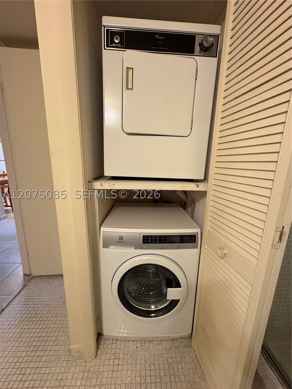 16471 Blatt Blvd #203, Weston FL 33326