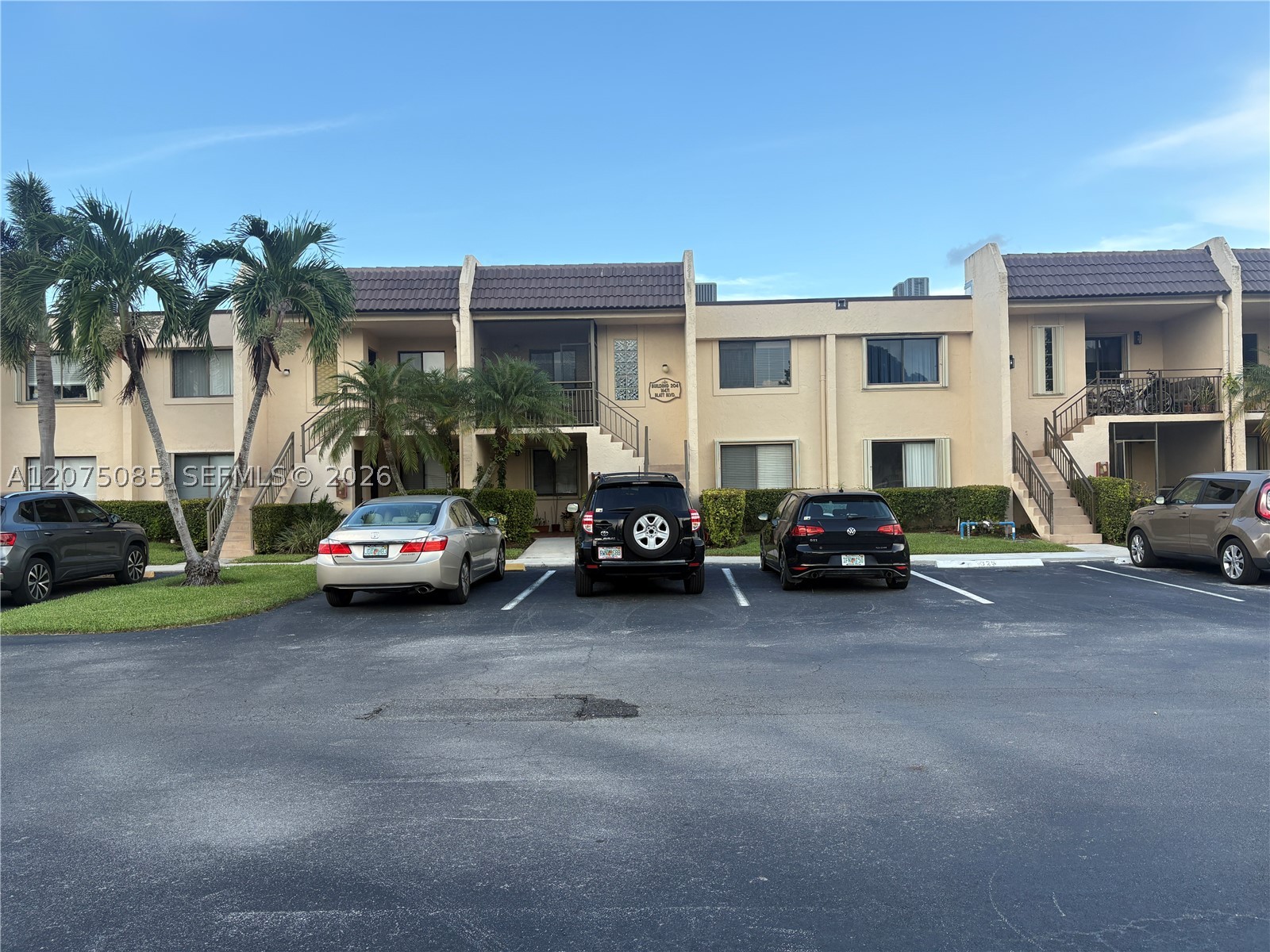 16471 Blatt Blvd #203, Weston FL 33326