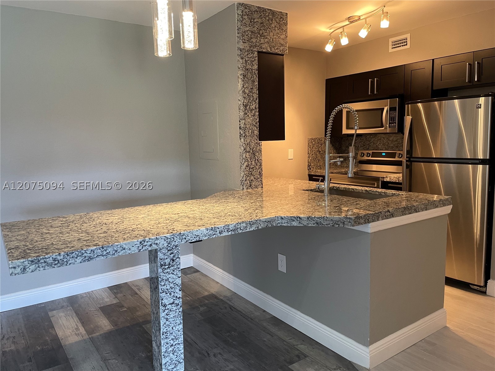 4158 Inverrary Dr #503, Lauderhill FL 33319