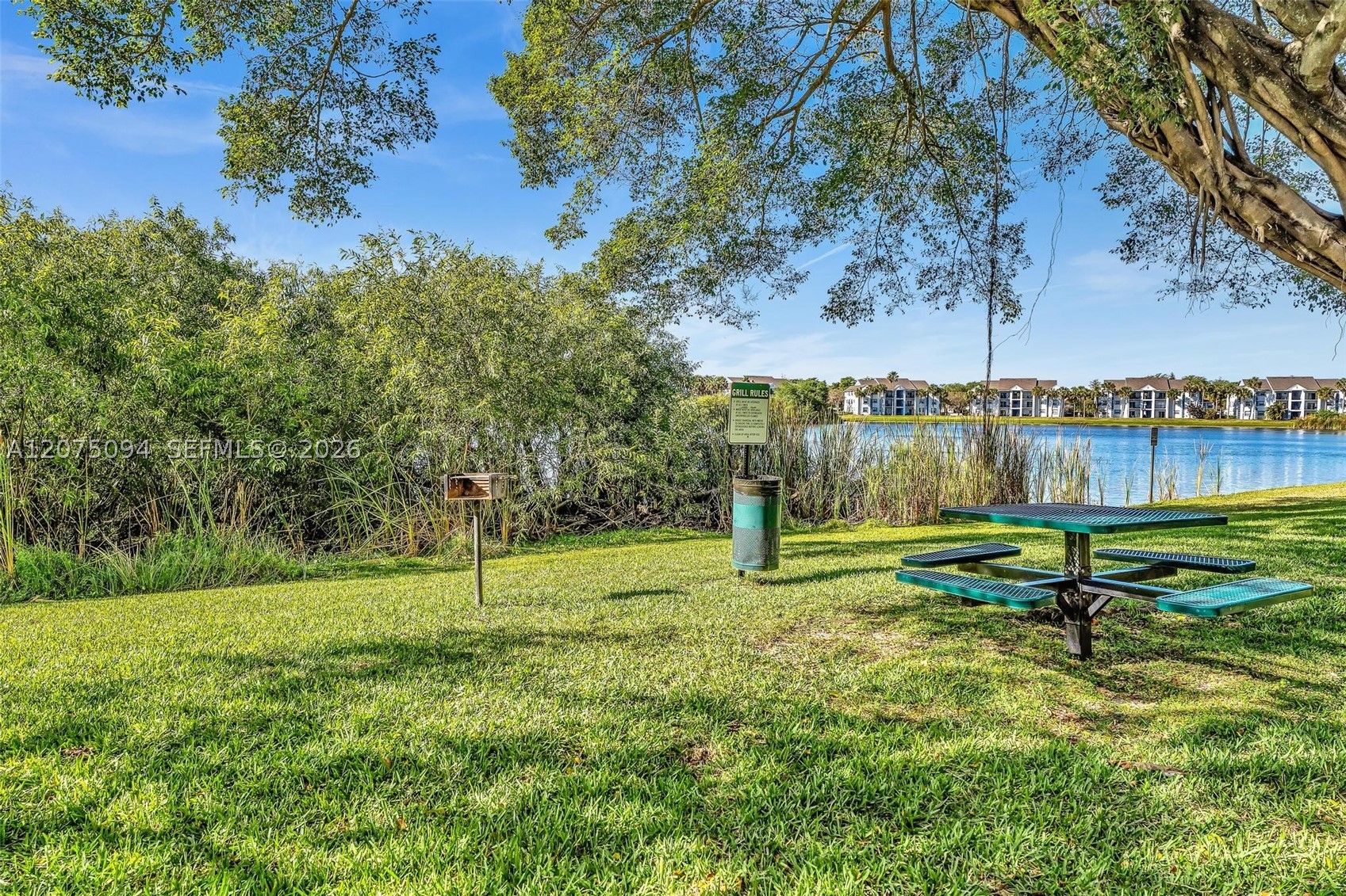 4158 Inverrary Dr #503, Lauderhill FL 33319
