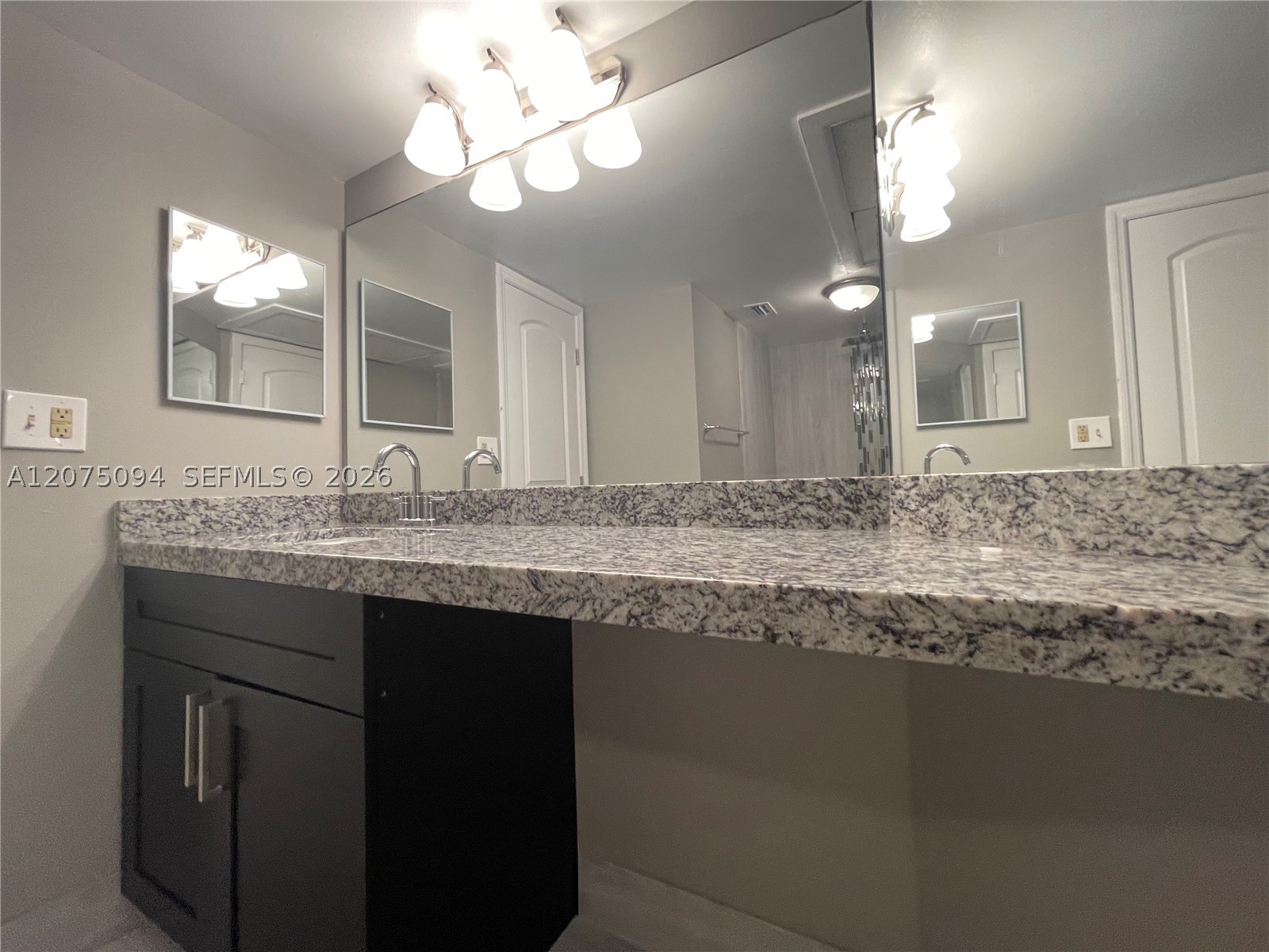 4158 Inverrary Dr #503, Lauderhill FL 33319