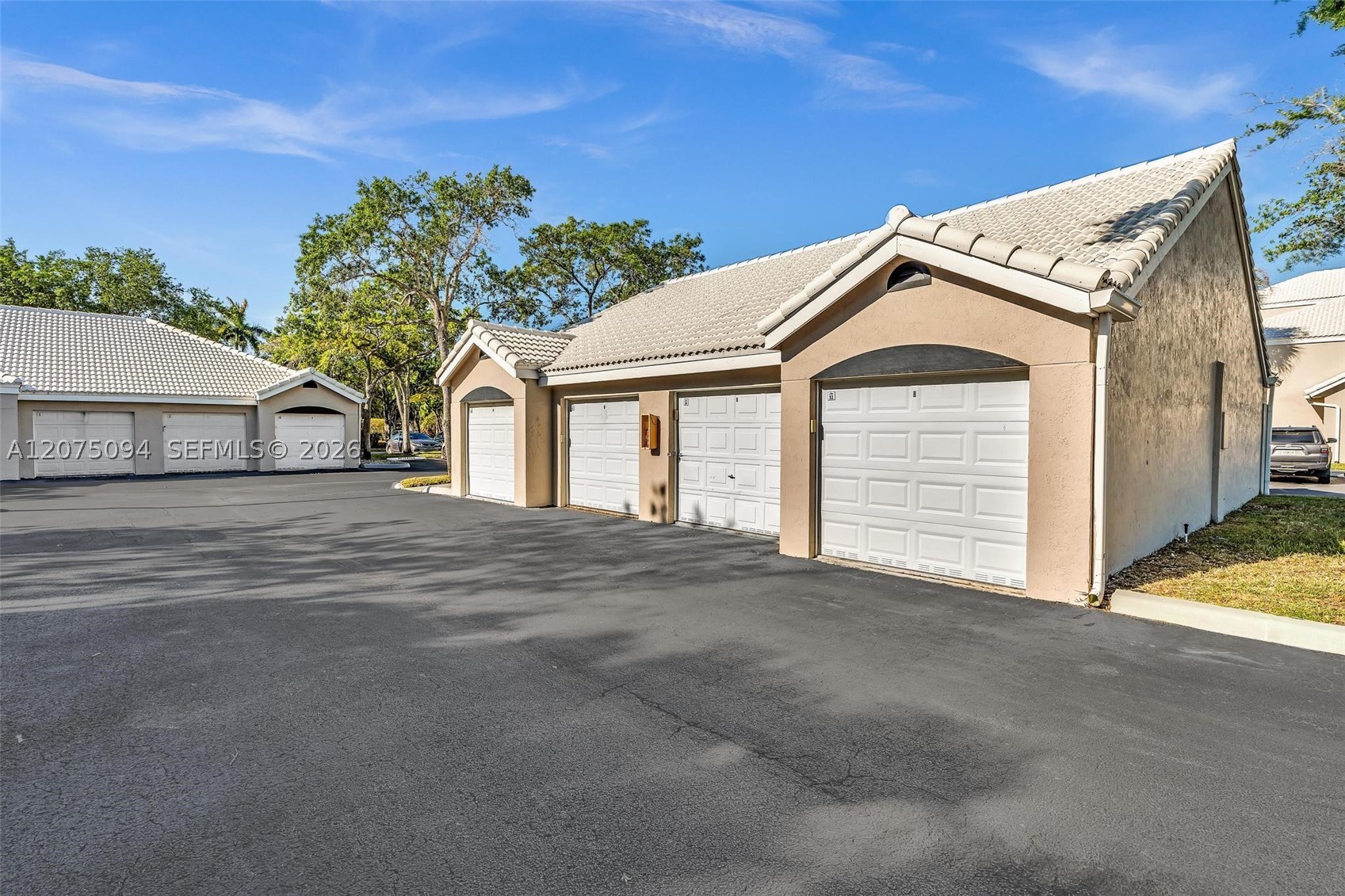 4158 Inverrary Dr #503, Lauderhill FL 33319