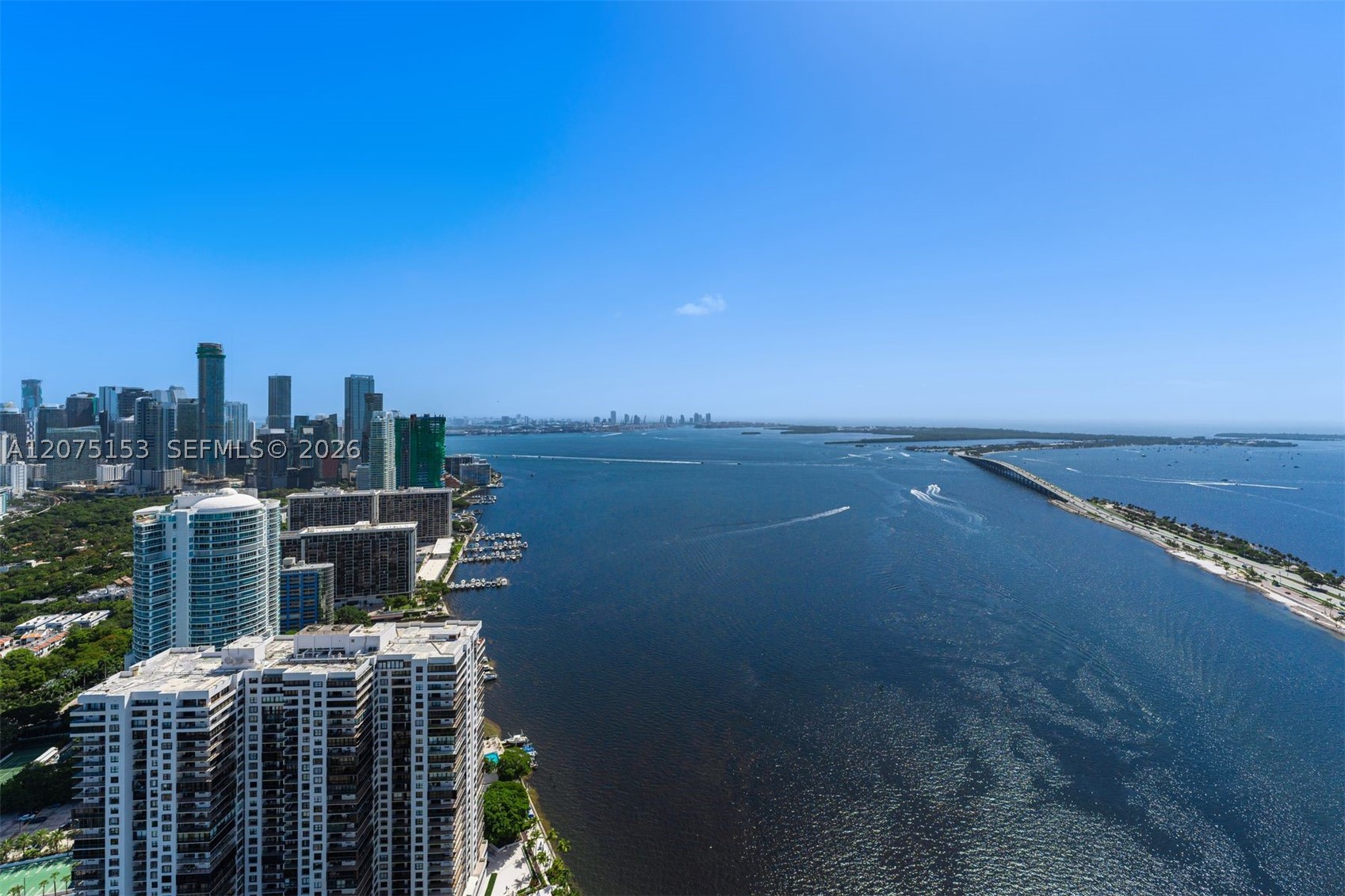 175 SE 25th Road #UPH01, Miami FL 33129
