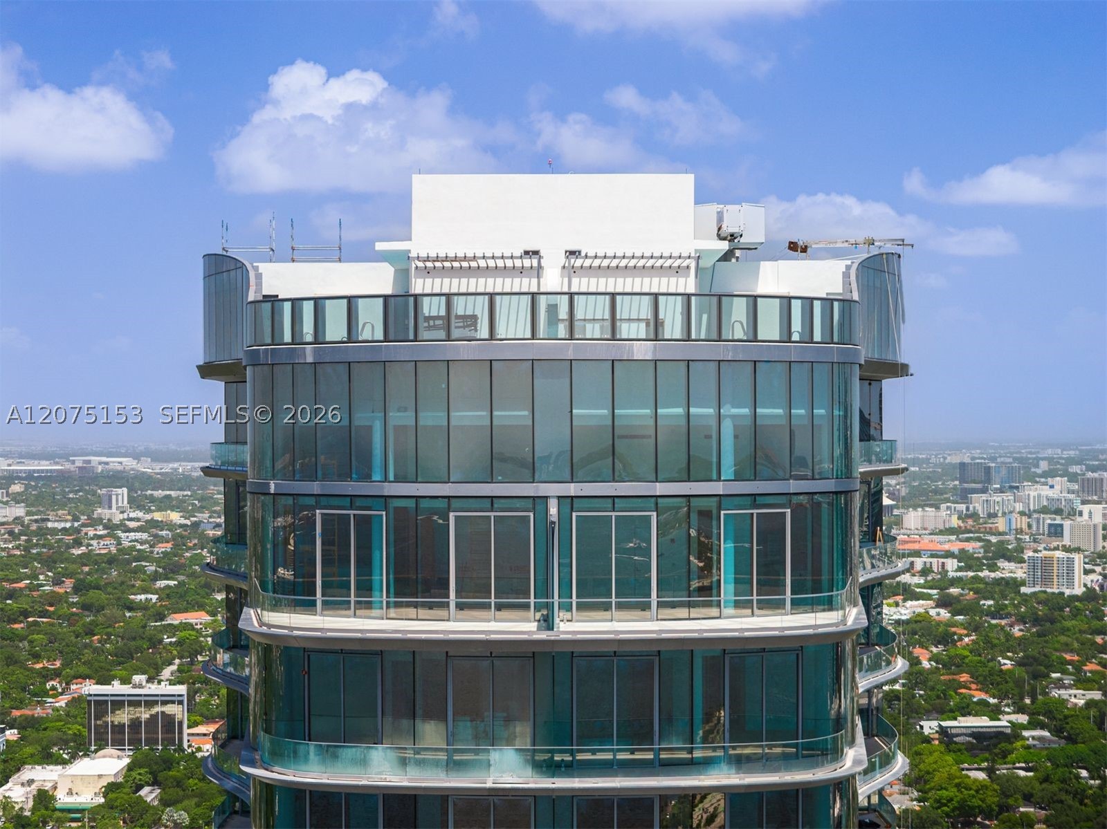175 SE 25th Road #UPH01, Miami FL 33129