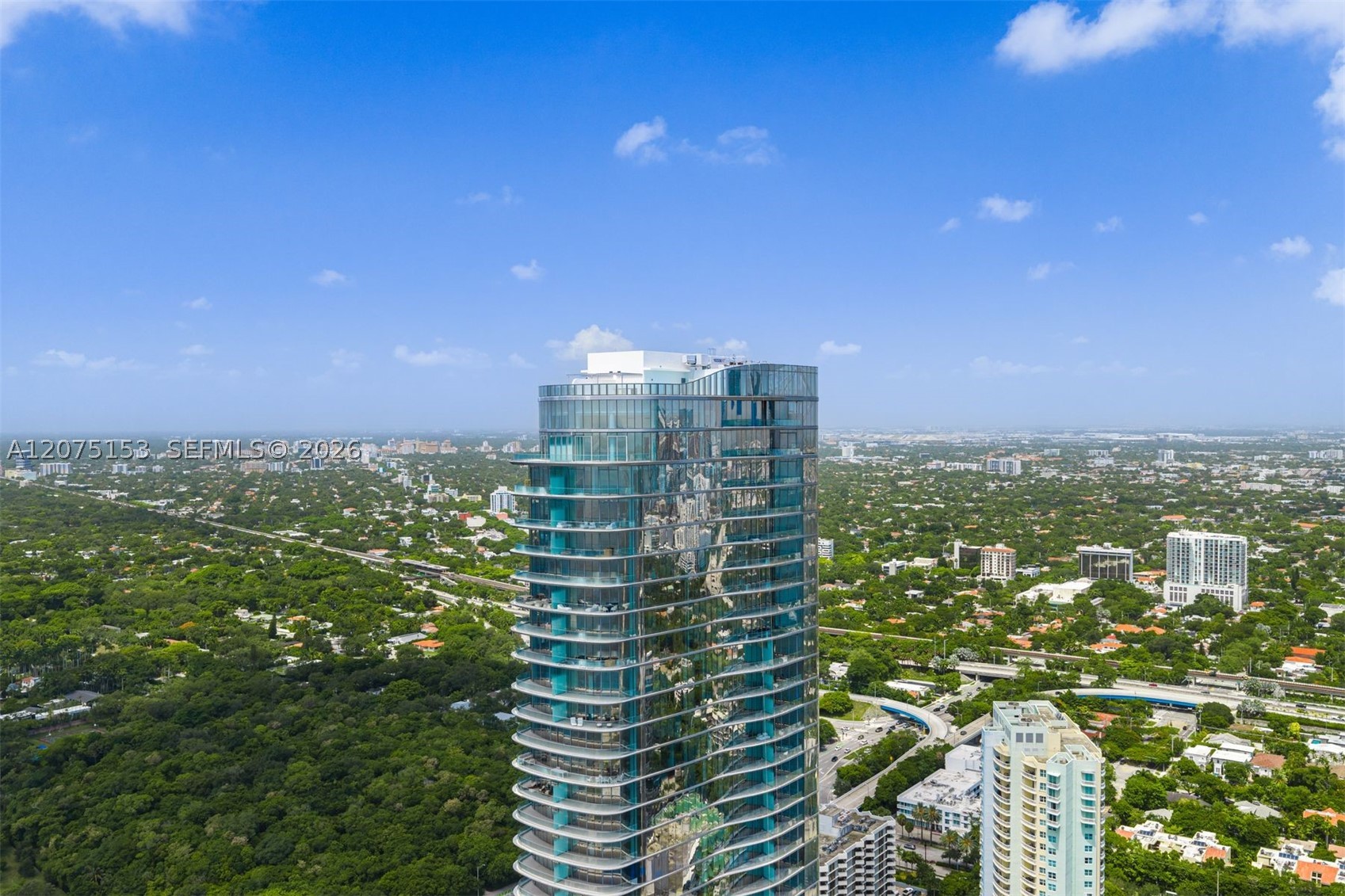 175 SE 25th Road #UPH01, Miami FL 33129
