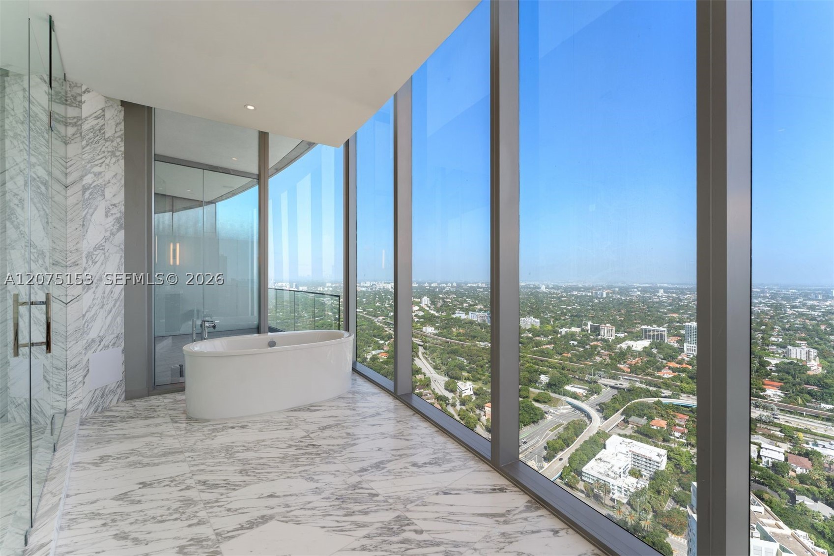 175 SE 25th Road #UPH01, Miami FL 33129
