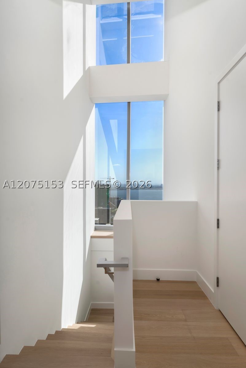 175 SE 25th Road #UPH01, Miami FL 33129