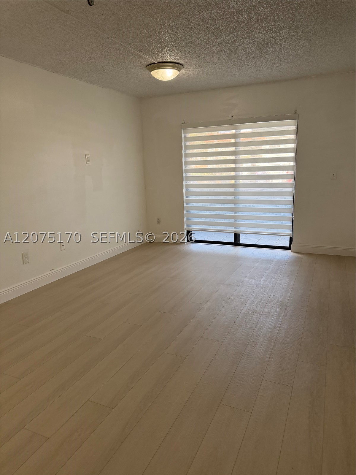 9704 Hammocks Blvd #104, Miami FL 33196