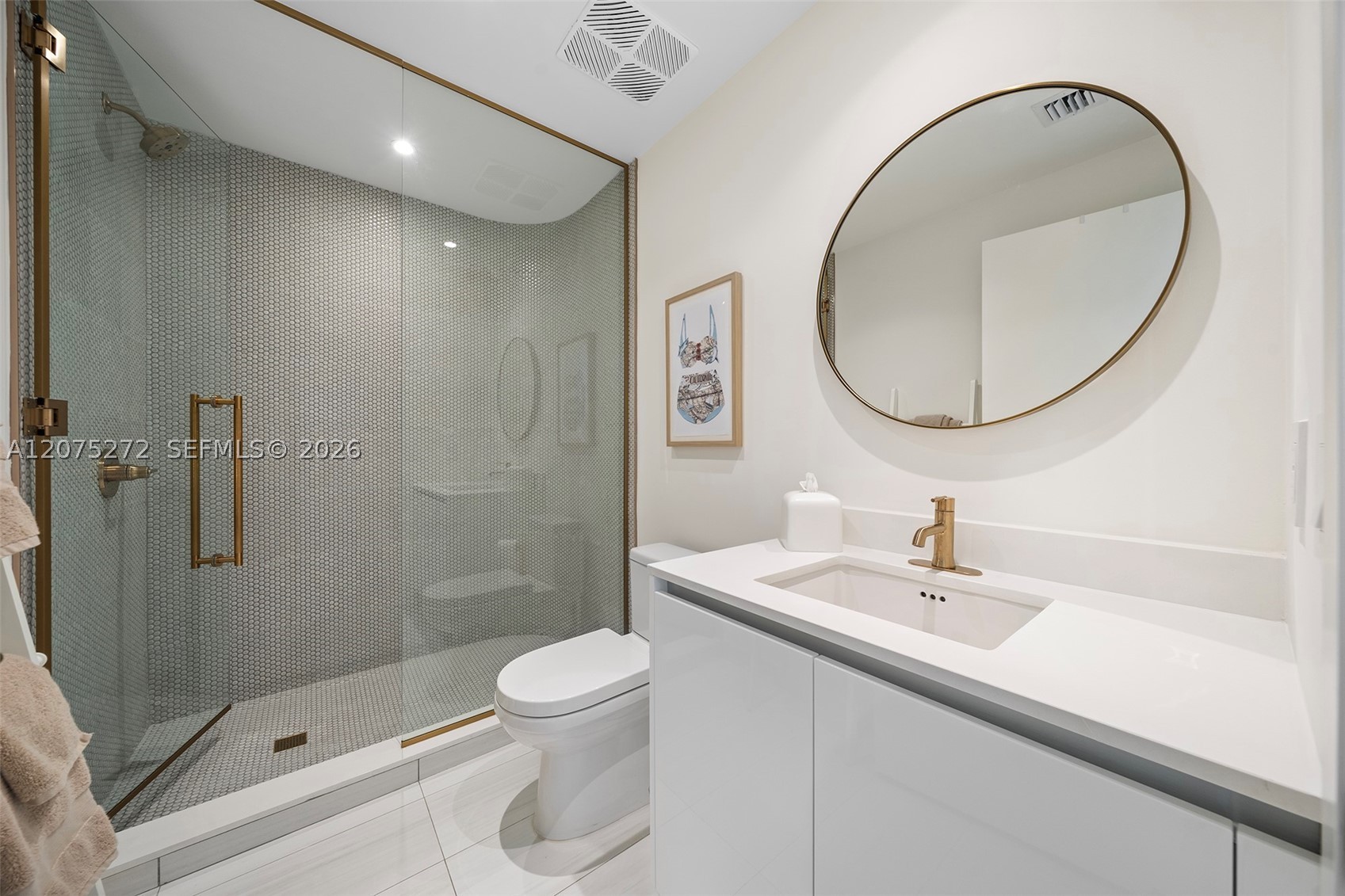 2678 Tigertail Ave #401, Miami FL 33133