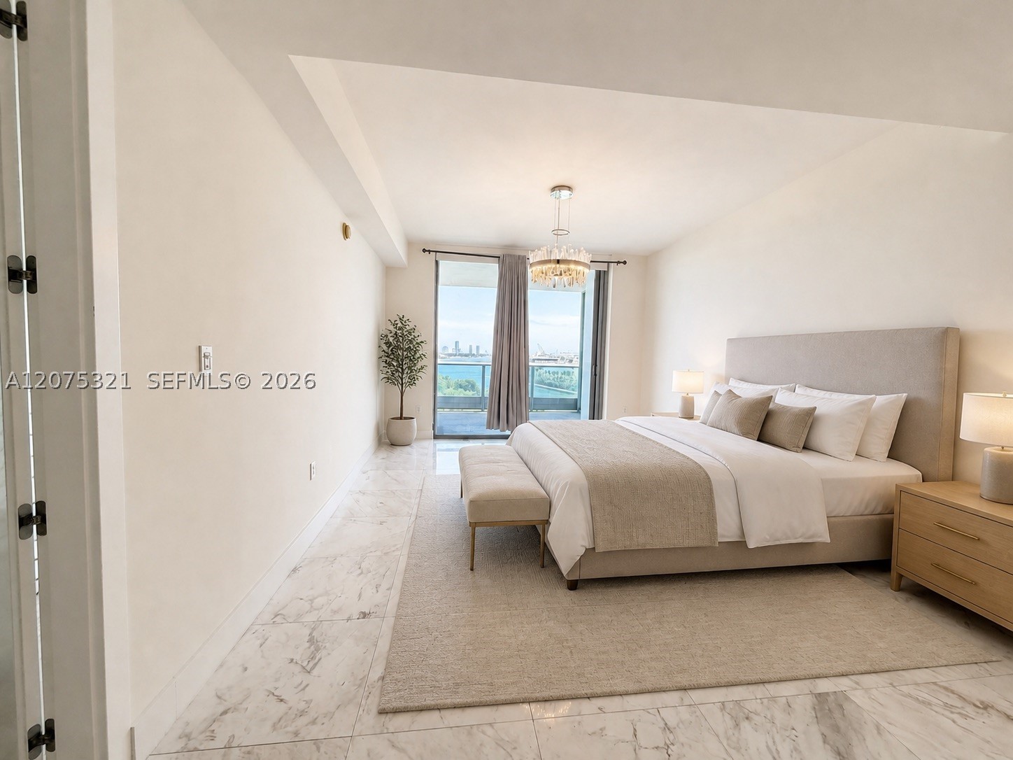 900 Biscayne Blvd #902, Miami FL 33132