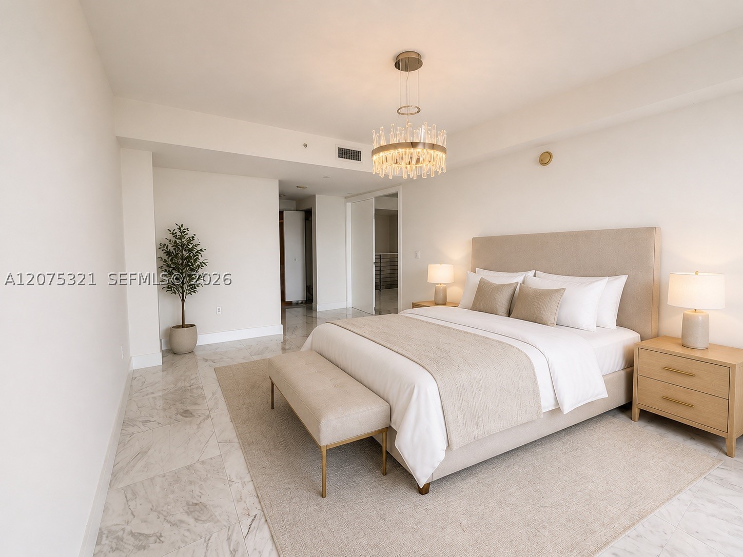 900 Biscayne Blvd #902, Miami FL 33132