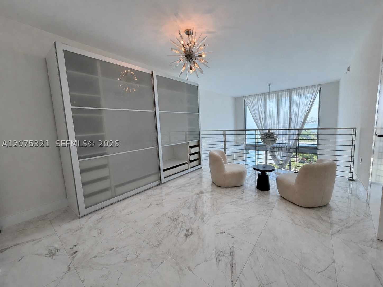 900 Biscayne Blvd #902, Miami FL 33132