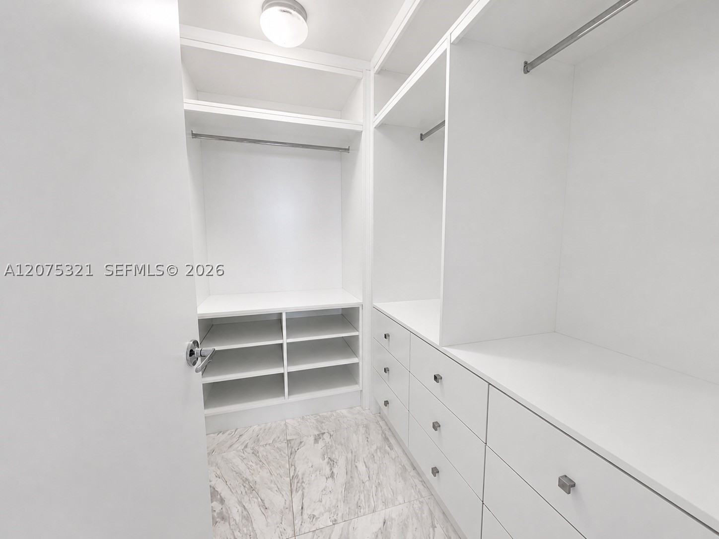 900 Biscayne Blvd #902, Miami FL 33132