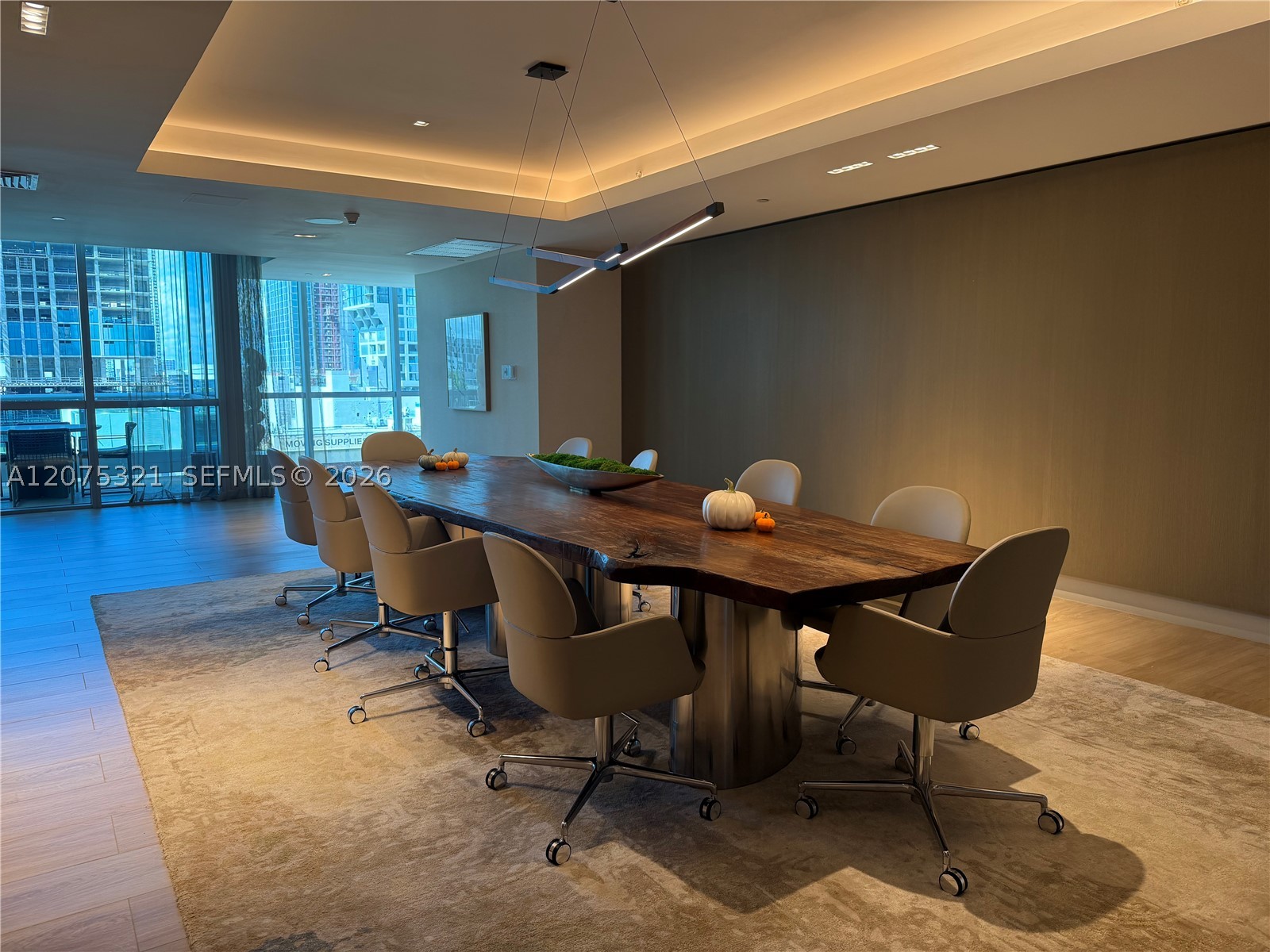 900 Biscayne Blvd #902, Miami FL 33132