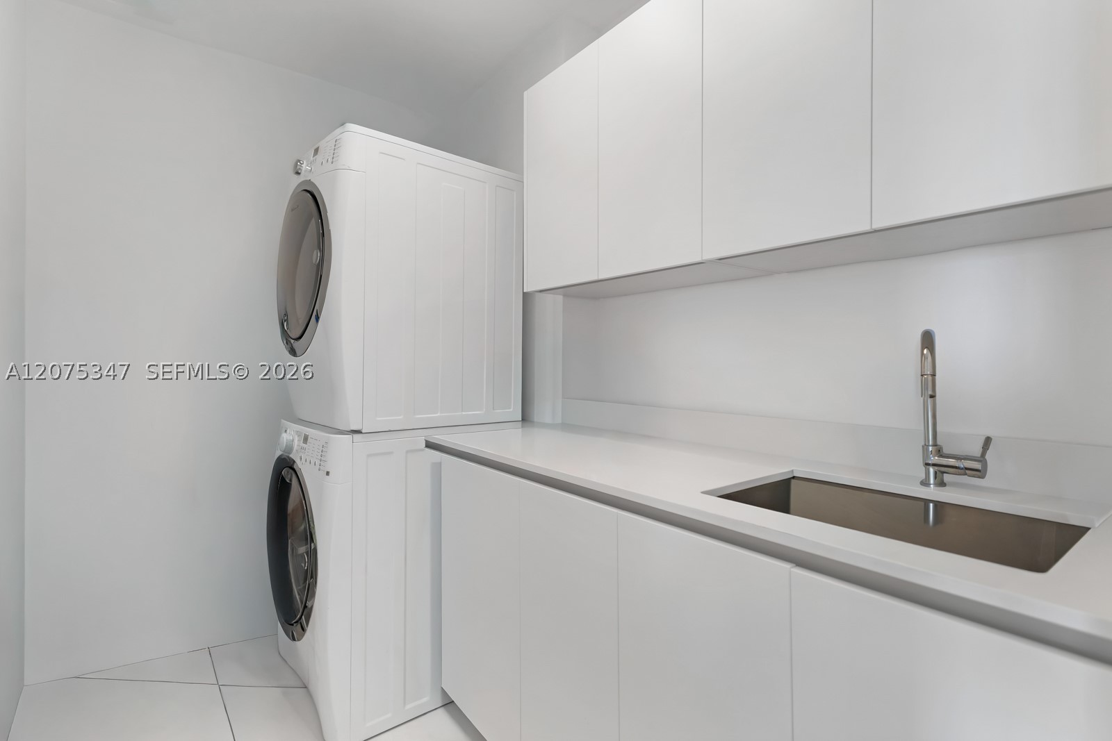 10201 Collins Ave #907, Bal Harbour FL 33154