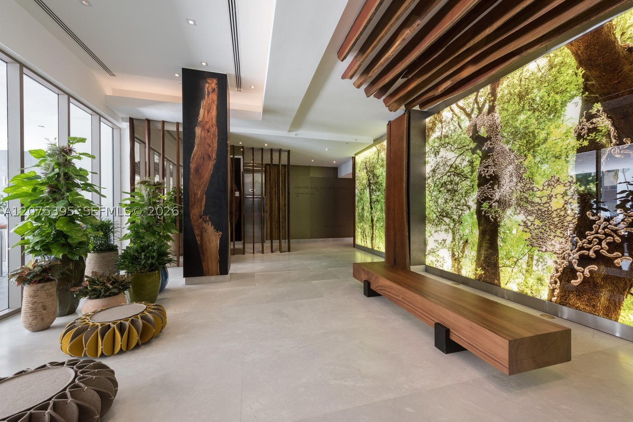 1010 Brickell Ave #2009, Miami FL 33131