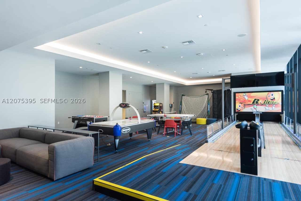 1010 Brickell Ave #2009, Miami FL 33131