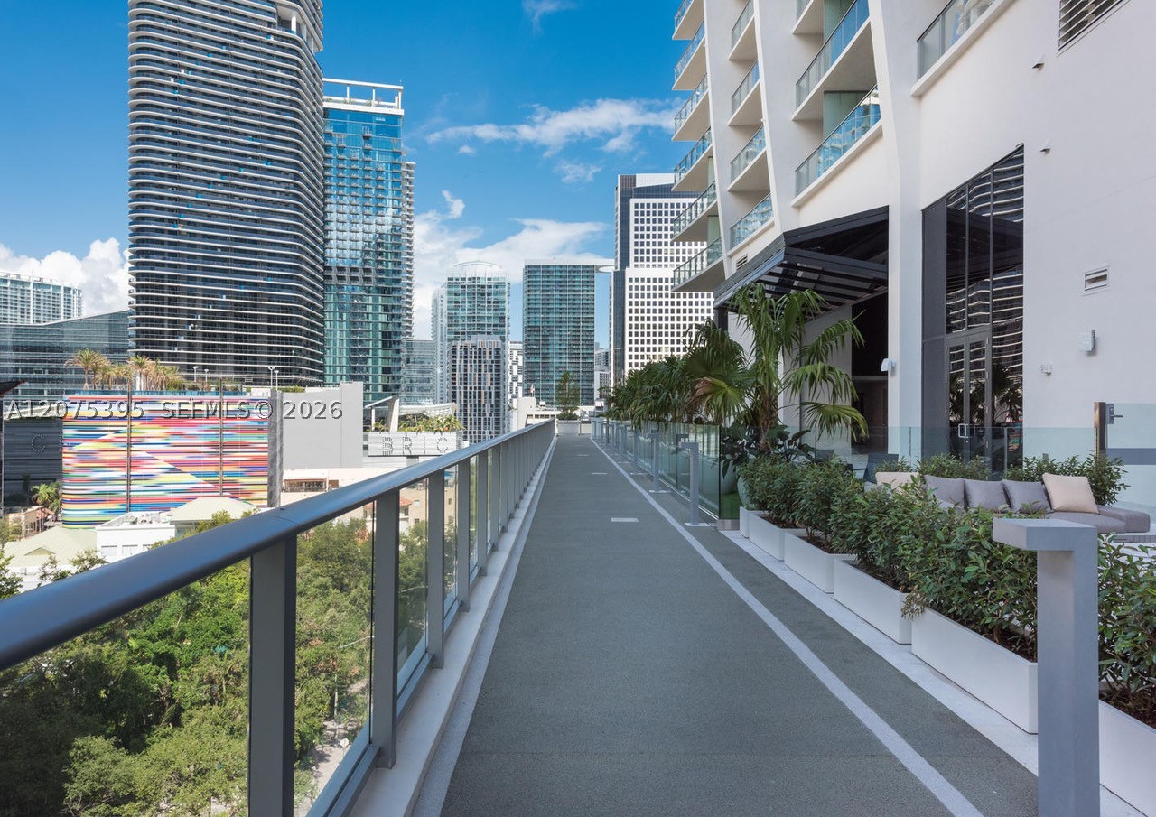 1010 Brickell Ave #2009, Miami FL 33131