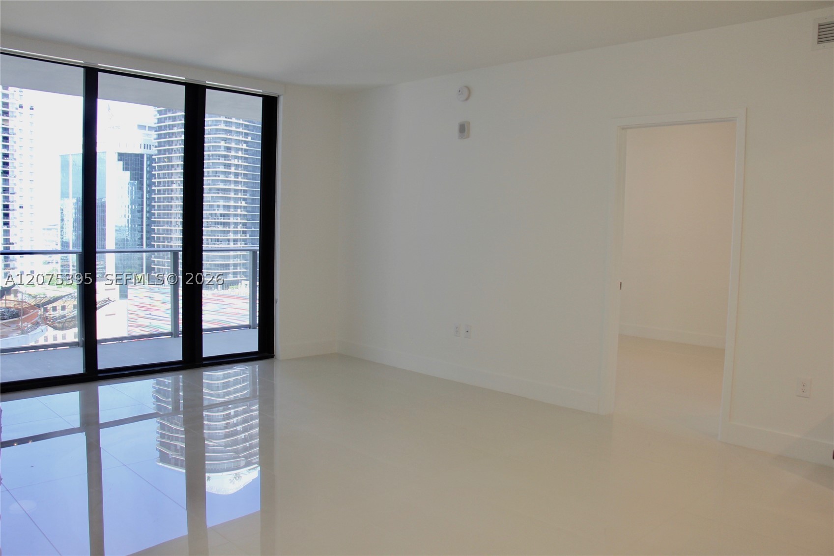 1010 Brickell Ave #2009, Miami FL 33131