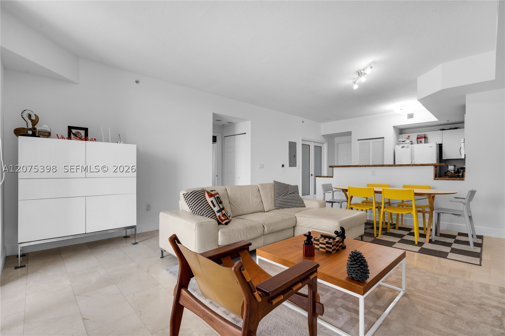 357 Almeria Ave #1105, Coral Gables FL 33134