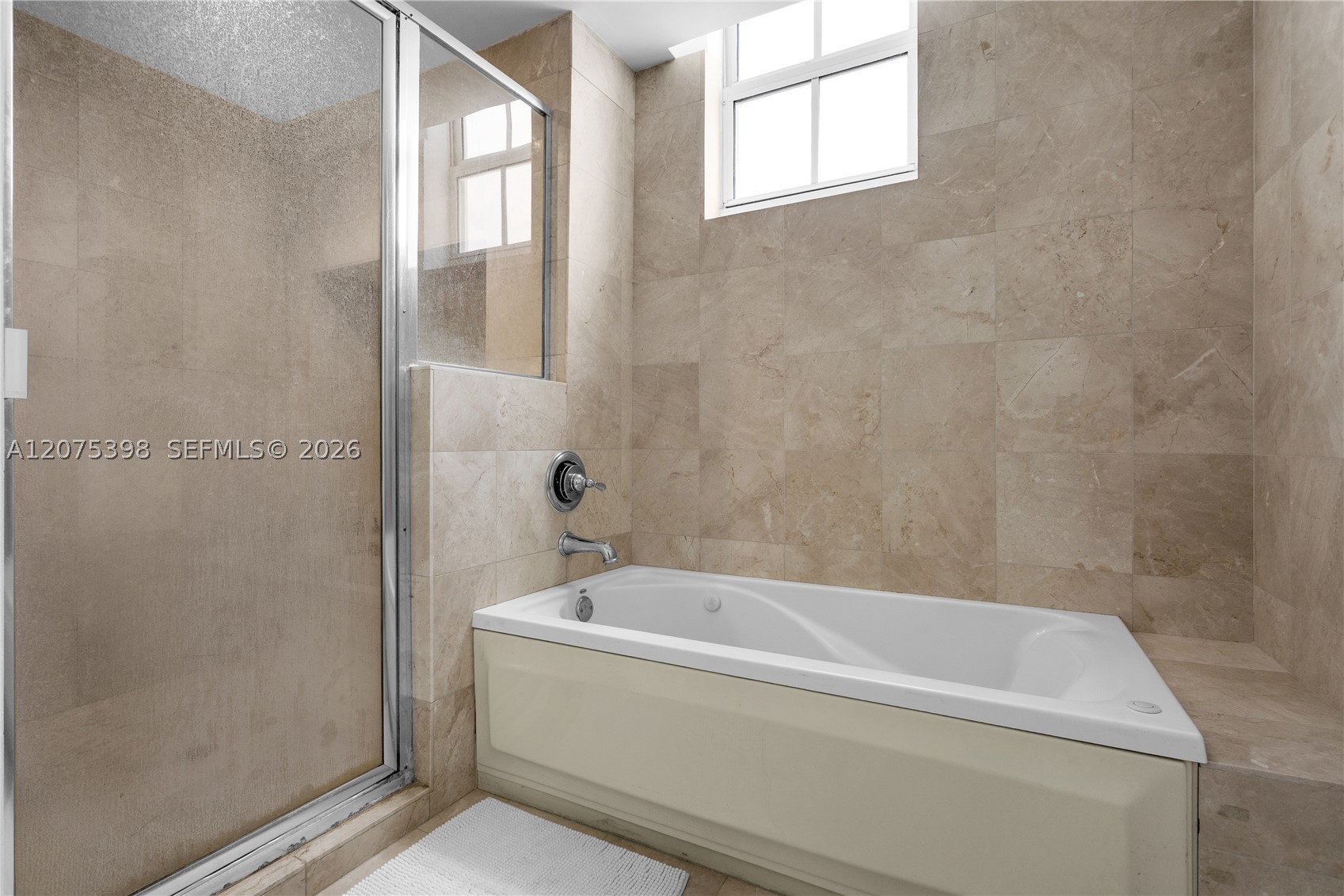 357 Almeria Ave #1105, Coral Gables FL 33134