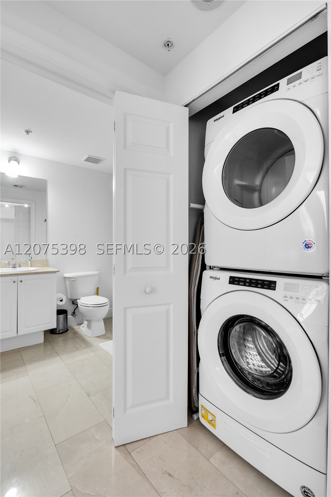 357 Almeria Ave #1105, Coral Gables FL 33134