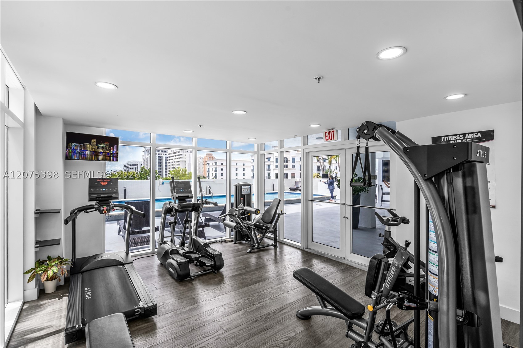 357 Almeria Ave #1105, Coral Gables FL 33134